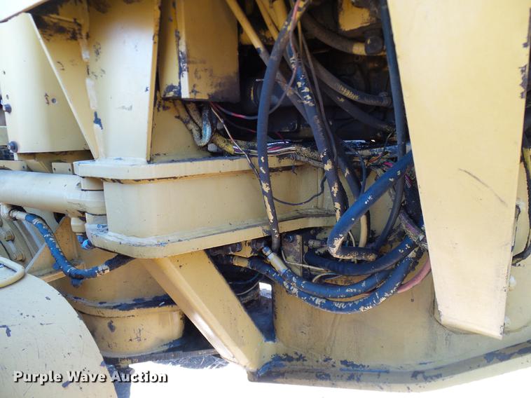 image for item DA6976 1976 Caterpillar 12G motor grader