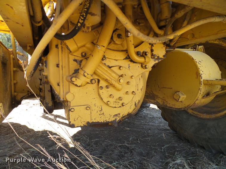 image for item DA6976 1976 Caterpillar 12G motor grader