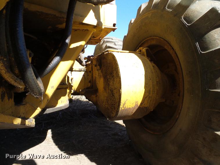 image for item DA6976 1976 Caterpillar 12G motor grader