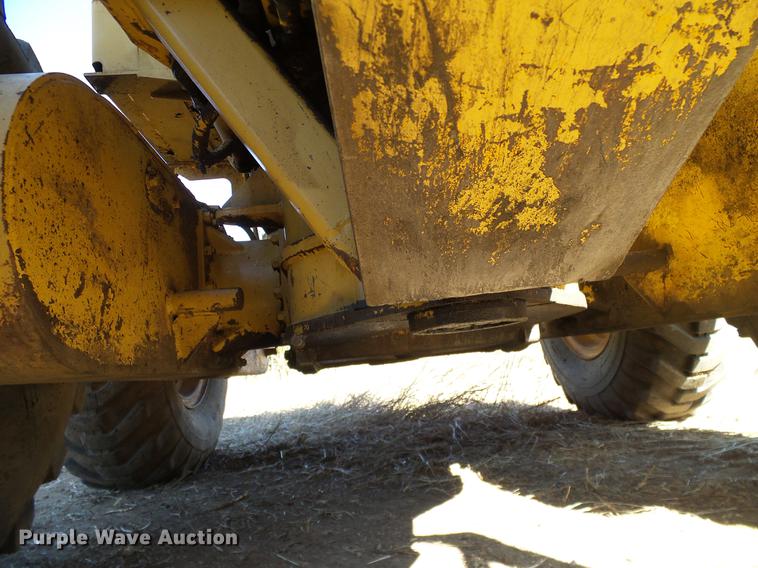 image for item DA6976 1976 Caterpillar 12G motor grader