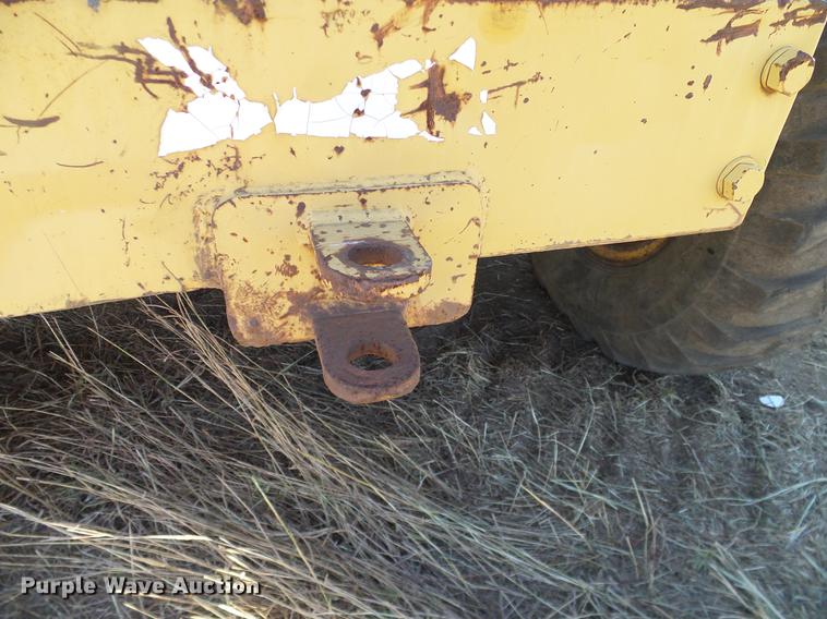 image for item DA6976 1976 Caterpillar 12G motor grader