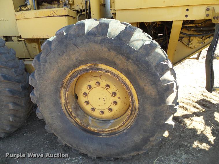 image for item DA6976 1976 Caterpillar 12G motor grader