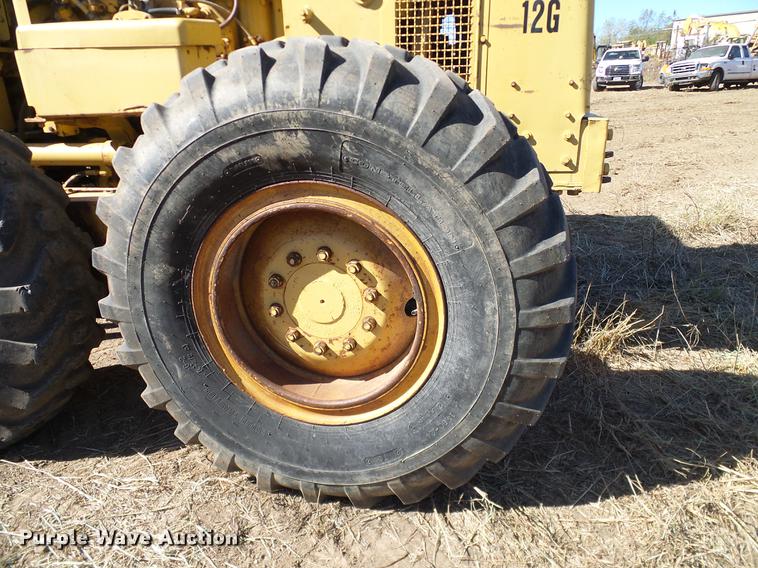 image for item DA6976 1976 Caterpillar 12G motor grader