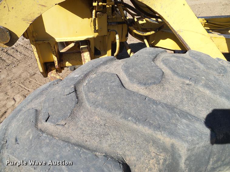 image for item DA6976 1976 Caterpillar 12G motor grader