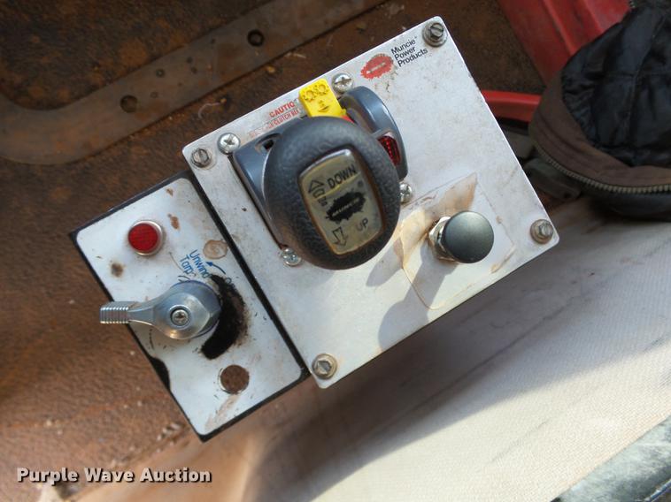 image for item DA6978 2001 Mack CH613 dump truck