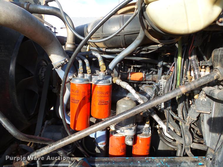 image for item DA6978 2001 Mack CH613 dump truck