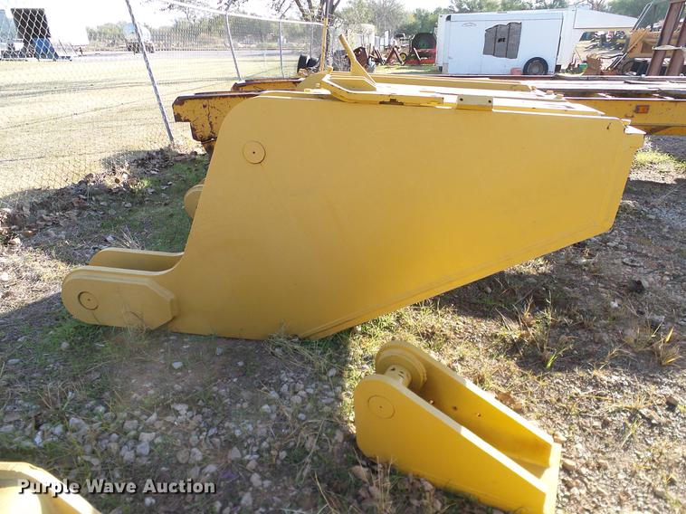 image for item DA6980 Caterpillar D10N counter weights