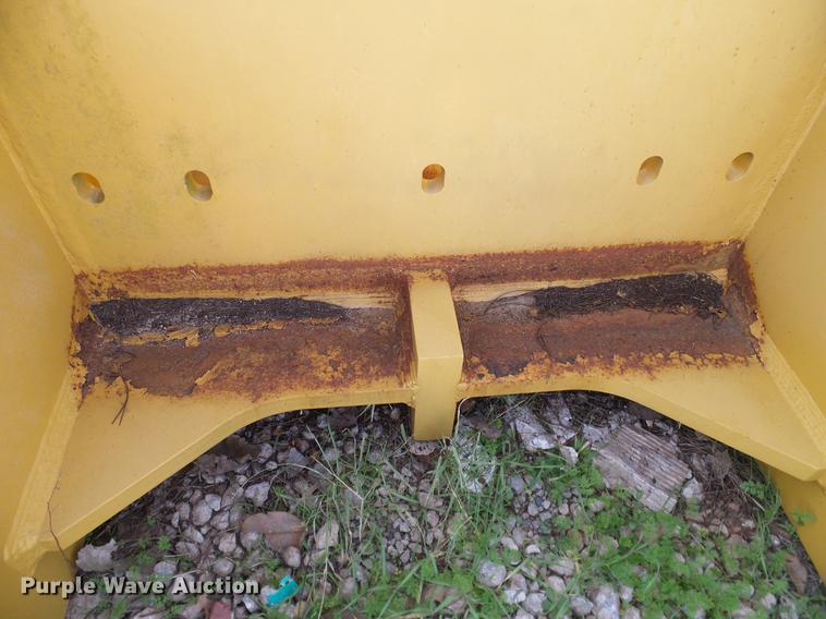 image for item DA6980 Caterpillar D10N counter weights