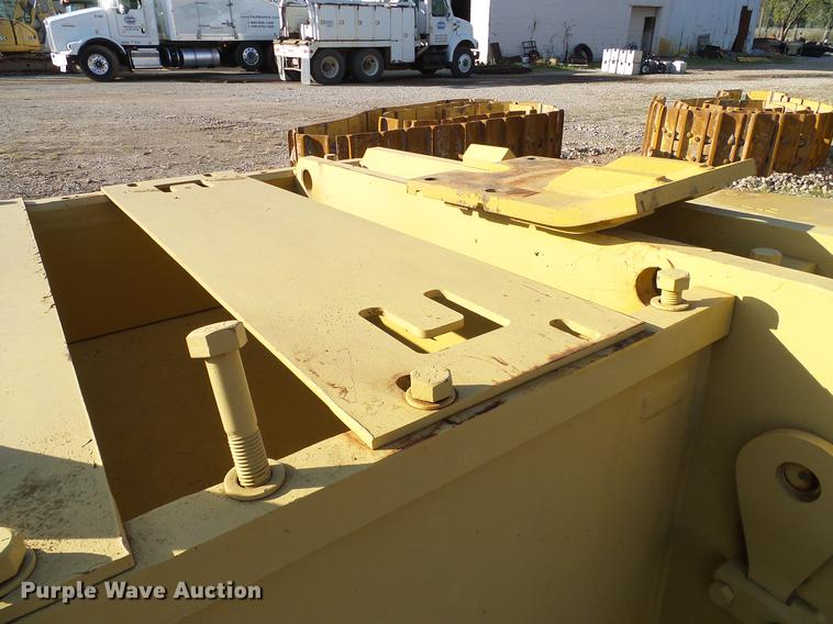 image for item DA6980 Caterpillar D10N counter weights