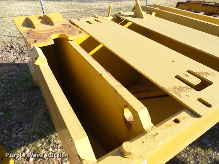 image for item DA6980 Caterpillar D10N counter weights