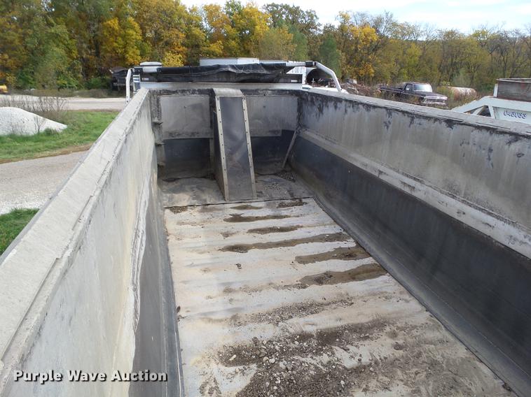 image for item DA7004 1998 Benson A2254S50 end dump trailer