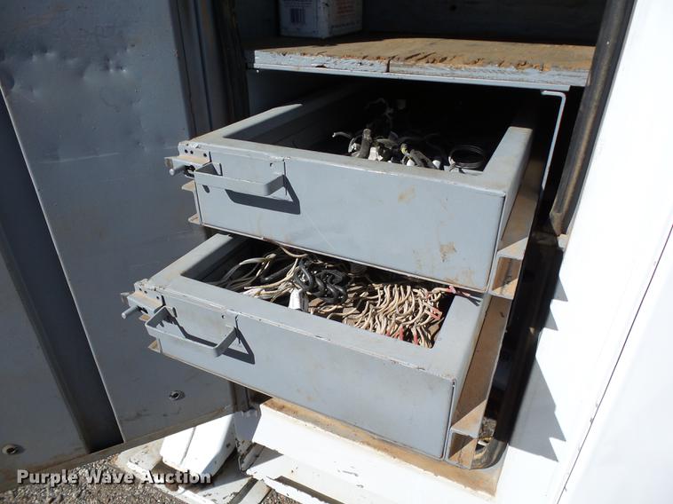 image for item DB4211 2001 International 4700 bucket truck