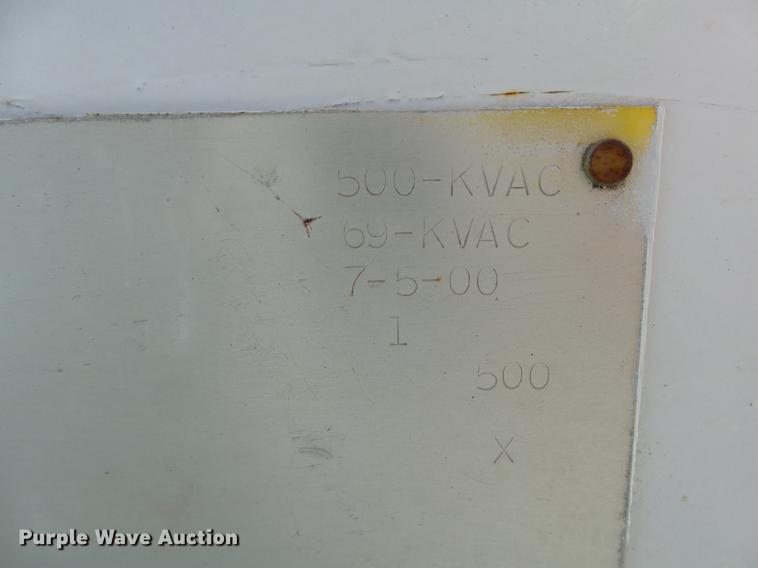 image for item DB4211 2001 International 4700 bucket truck