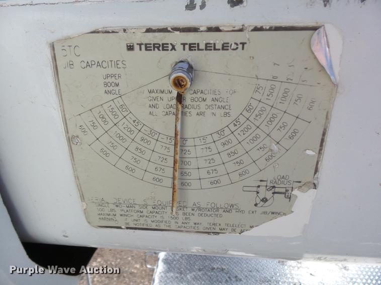 image for item DB4211 2001 International 4700 bucket truck