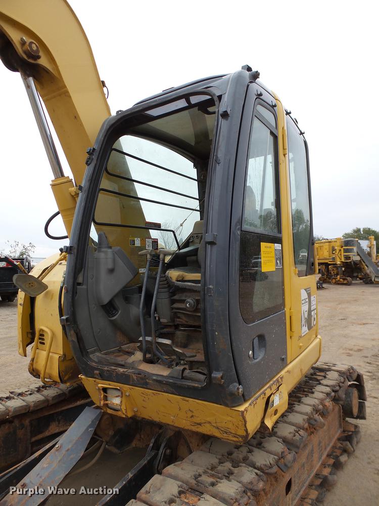 image for item DB4220 2007 John Deere 75C mini excavator