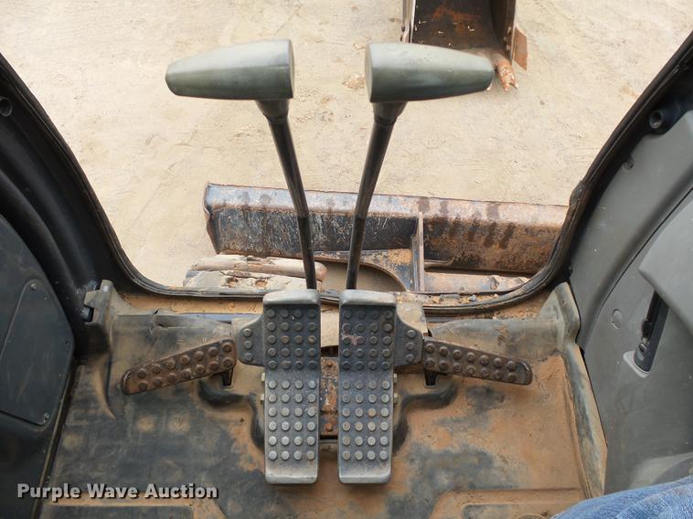 image for item DB4220 2007 John Deere 75C mini excavator