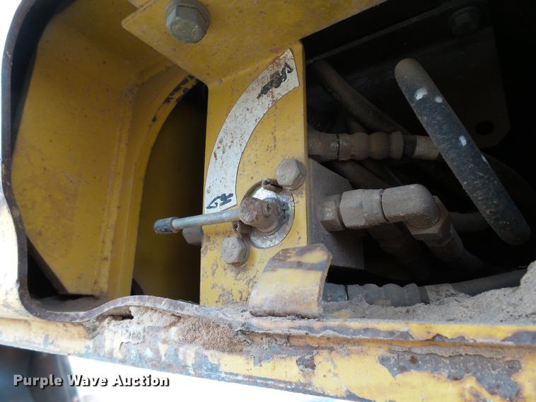 image for item DB4220 2007 John Deere 75C mini excavator