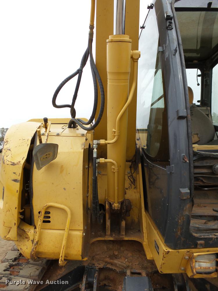 image for item DB4220 2007 John Deere 75C mini excavator