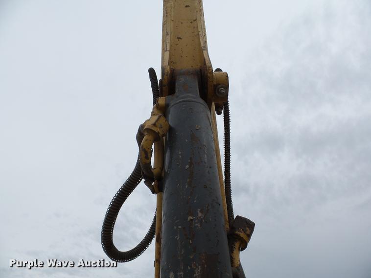 image for item DB4220 2007 John Deere 75C mini excavator