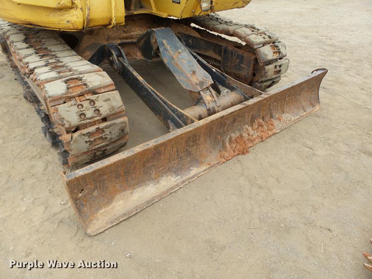 image for item DB4220 2007 John Deere 75C mini excavator