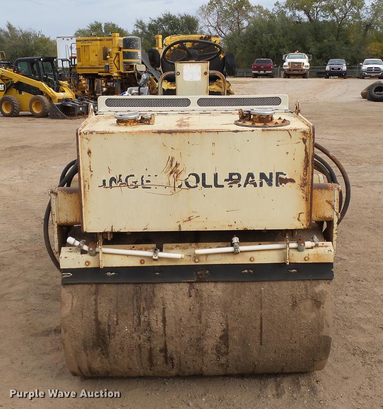 image for item DB4223 Ingersoll Rand DD24 double drum vibratory roller