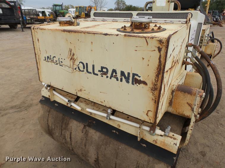 image for item DB4223 Ingersoll Rand DD24 double drum vibratory roller