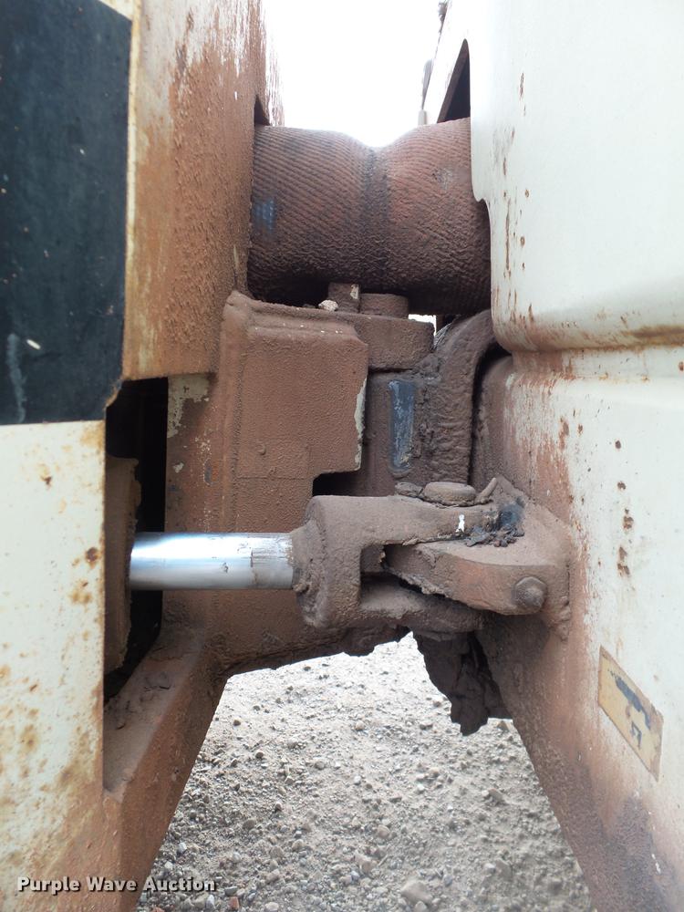 image for item DB4223 Ingersoll Rand DD24 double drum vibratory roller