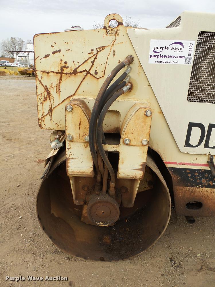 image for item DB4223 Ingersoll Rand DD24 double drum vibratory roller