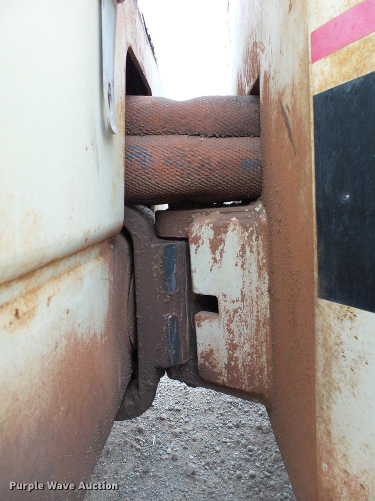 image for item DB4223 Ingersoll Rand DD24 double drum vibratory roller