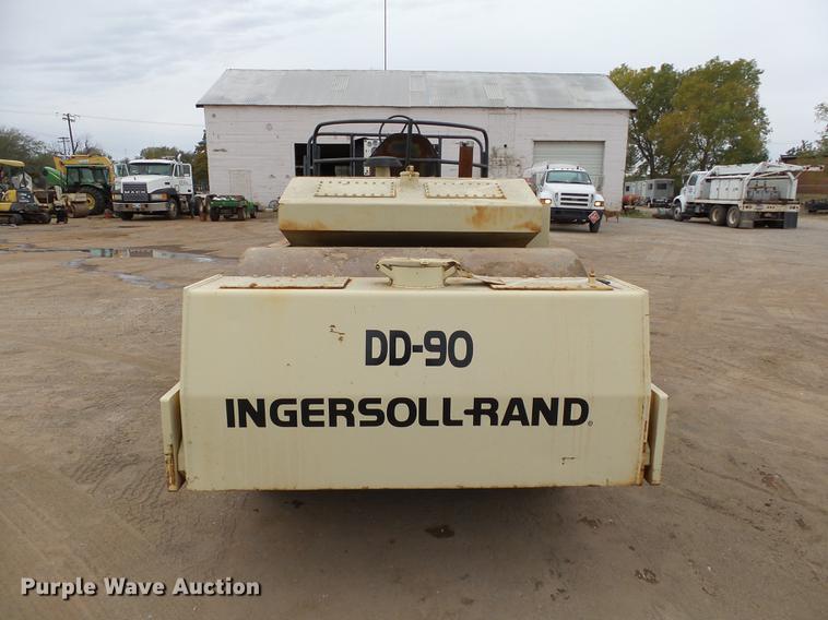 image for item DB4224 1988 Ingersoll Rand DD90 double drum vibratory roller
