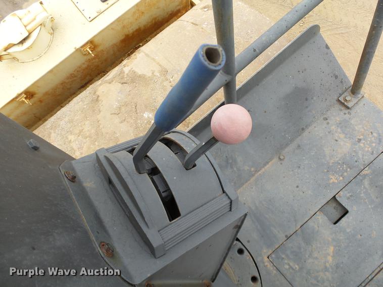 image for item DB4224 1988 Ingersoll Rand DD90 double drum vibratory roller