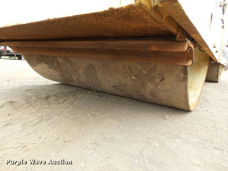 image for item DB4224 1988 Ingersoll Rand DD90 double drum vibratory roller