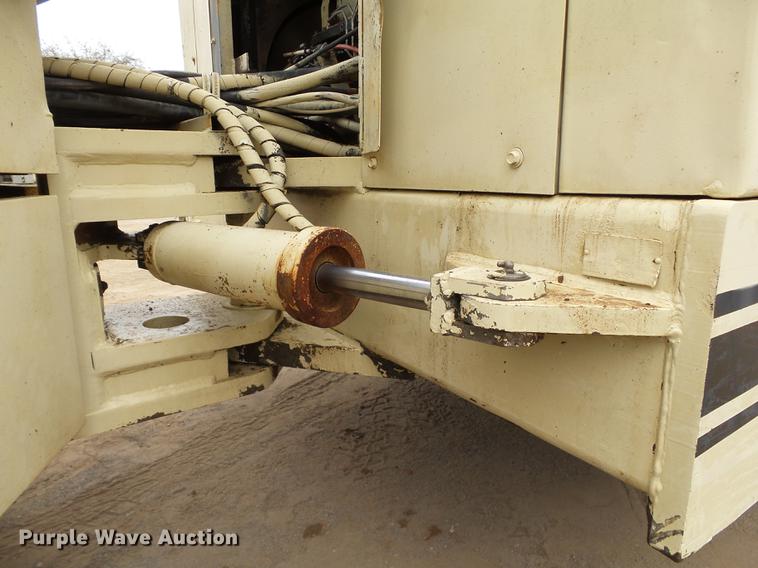 image for item DB4224 1988 Ingersoll Rand DD90 double drum vibratory roller