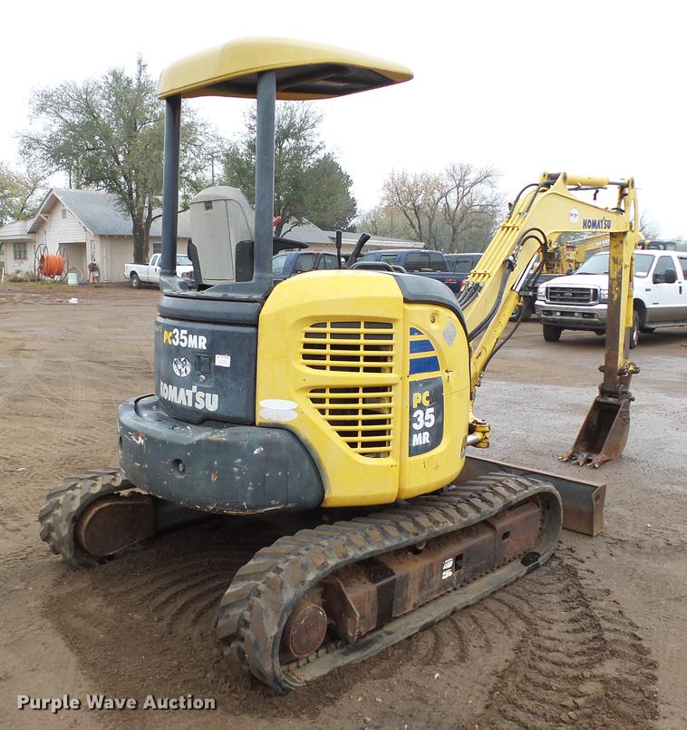 image for item DB4225 2004 Komatsu PC35MR-2 compact excavator