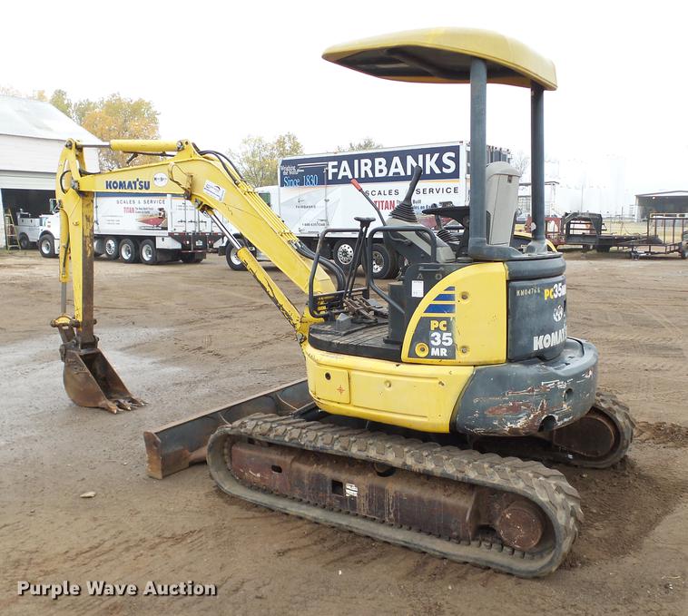 image for item DB4225 2004 Komatsu PC35MR-2 compact excavator