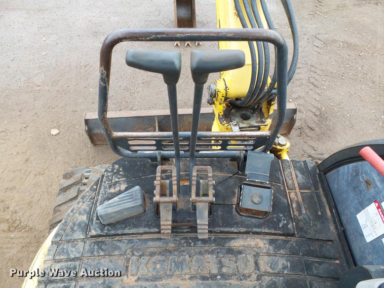 image for item DB4225 2004 Komatsu PC35MR-2 compact excavator