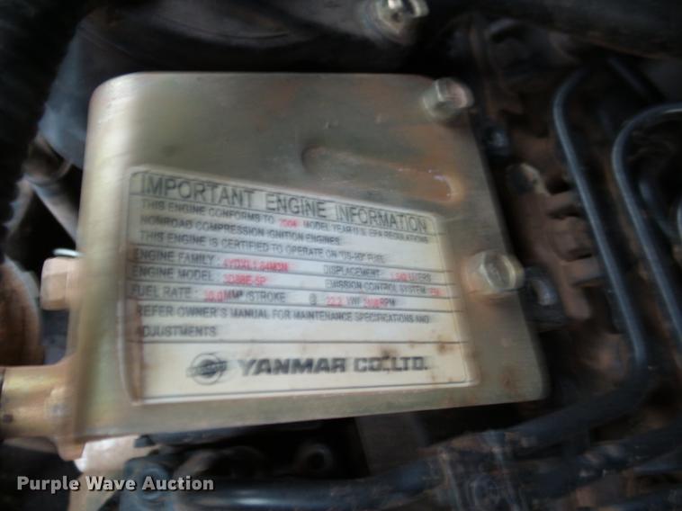 image for item DB4225 2004 Komatsu PC35MR-2 compact excavator