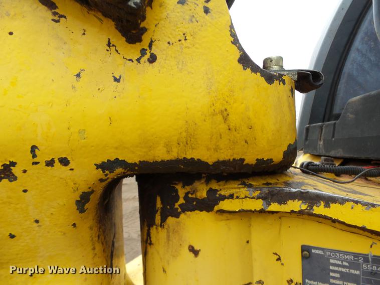 image for item DB4225 2004 Komatsu PC35MR-2 compact excavator