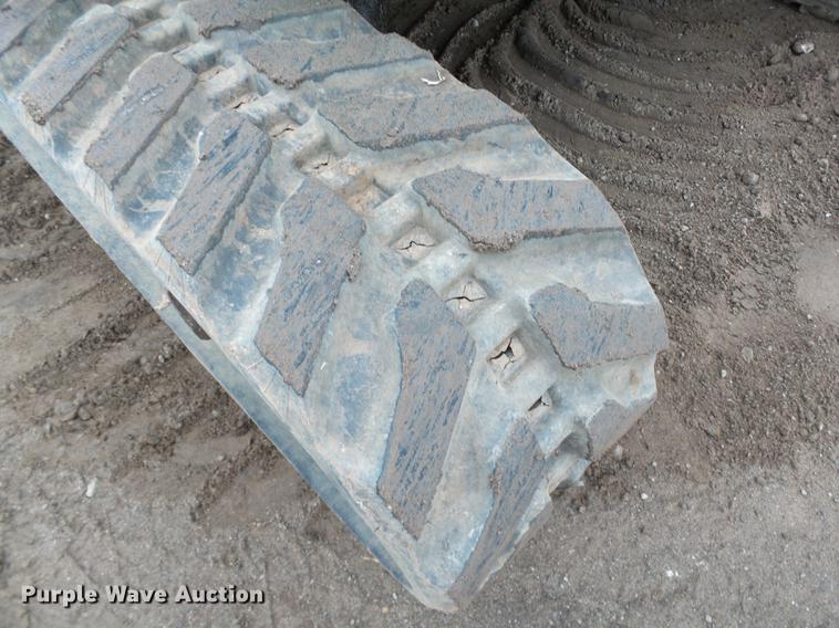 image for item DB4225 2004 Komatsu PC35MR-2 compact excavator