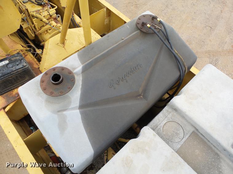 image for item DB4226 Ferguson SP-912 pneumatic roller