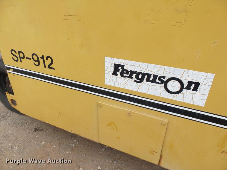 image for item DB4226 Ferguson SP-912 pneumatic roller