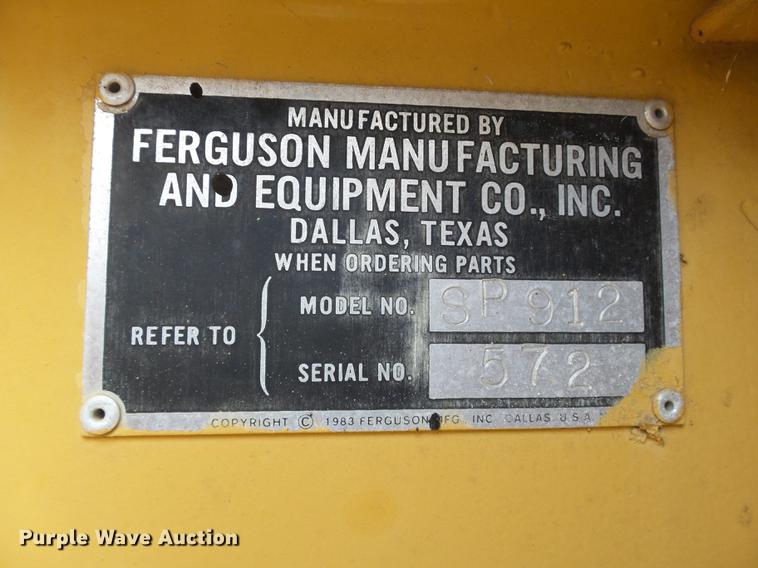 image for item DB4226 Ferguson SP-912 pneumatic roller