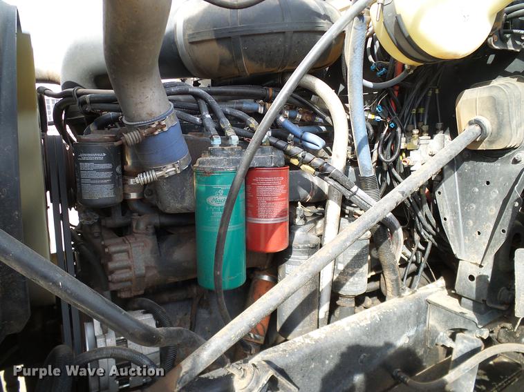 image for item DB4231 1997 Mack CH613 semi truck