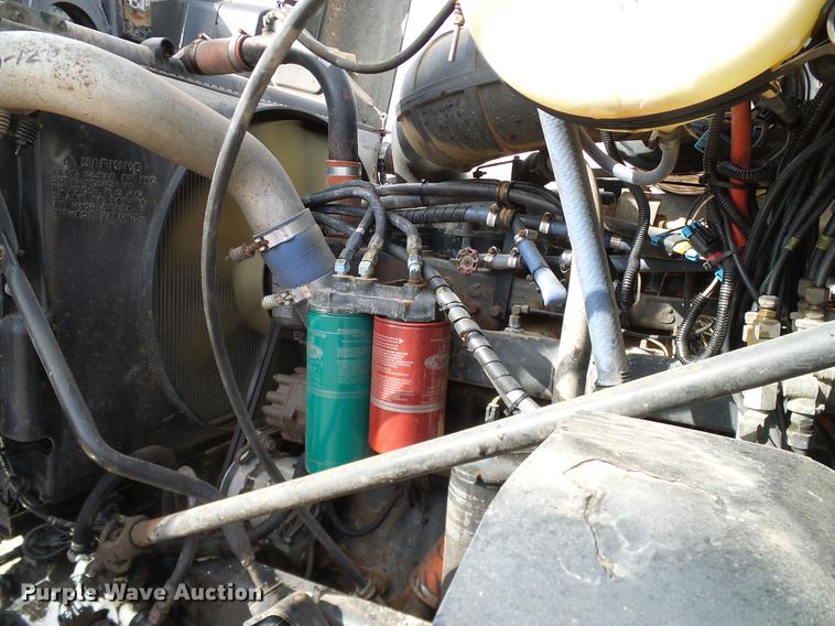 image for item DB4231 1997 Mack CH613 semi truck