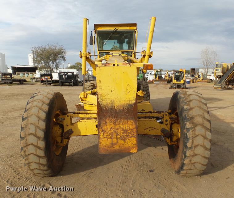 image for item DB4232 1997 John Deere 670CH motor grader