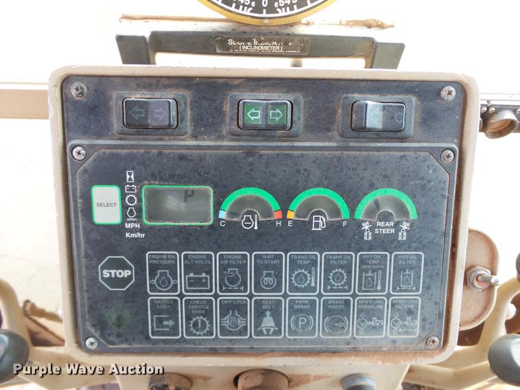 image for item DB4232 1997 John Deere 670CH motor grader