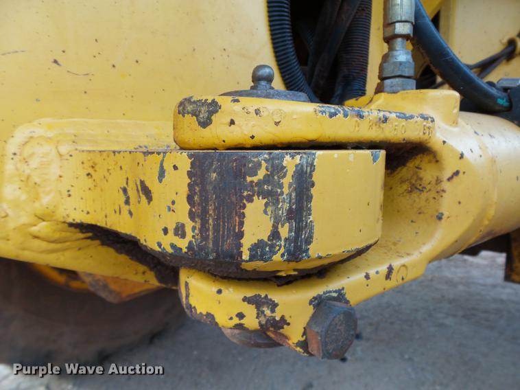 image for item DB4232 1997 John Deere 670CH motor grader