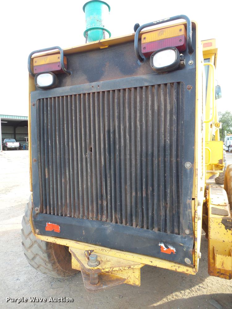 image for item DB4232 1997 John Deere 670CH motor grader