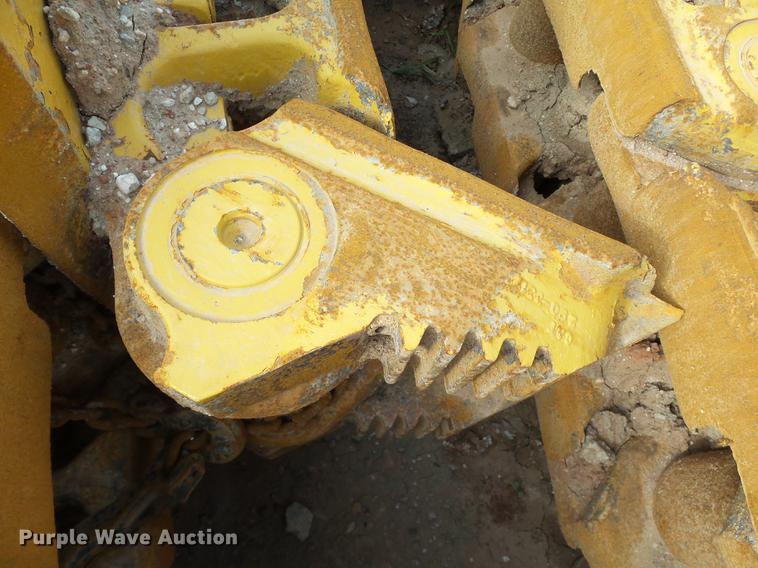 image for item DB4239 Caterpillar D10N single grouser dozer tracks