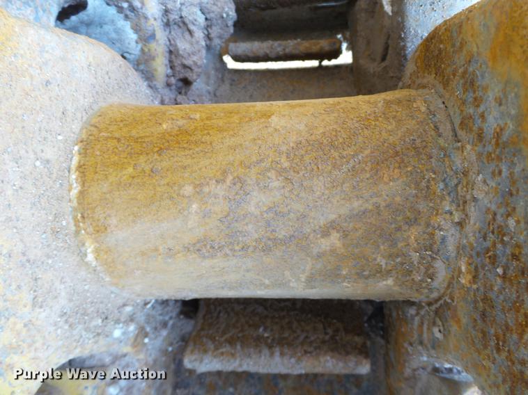 image for item DB4239 Caterpillar D10N single grouser dozer tracks